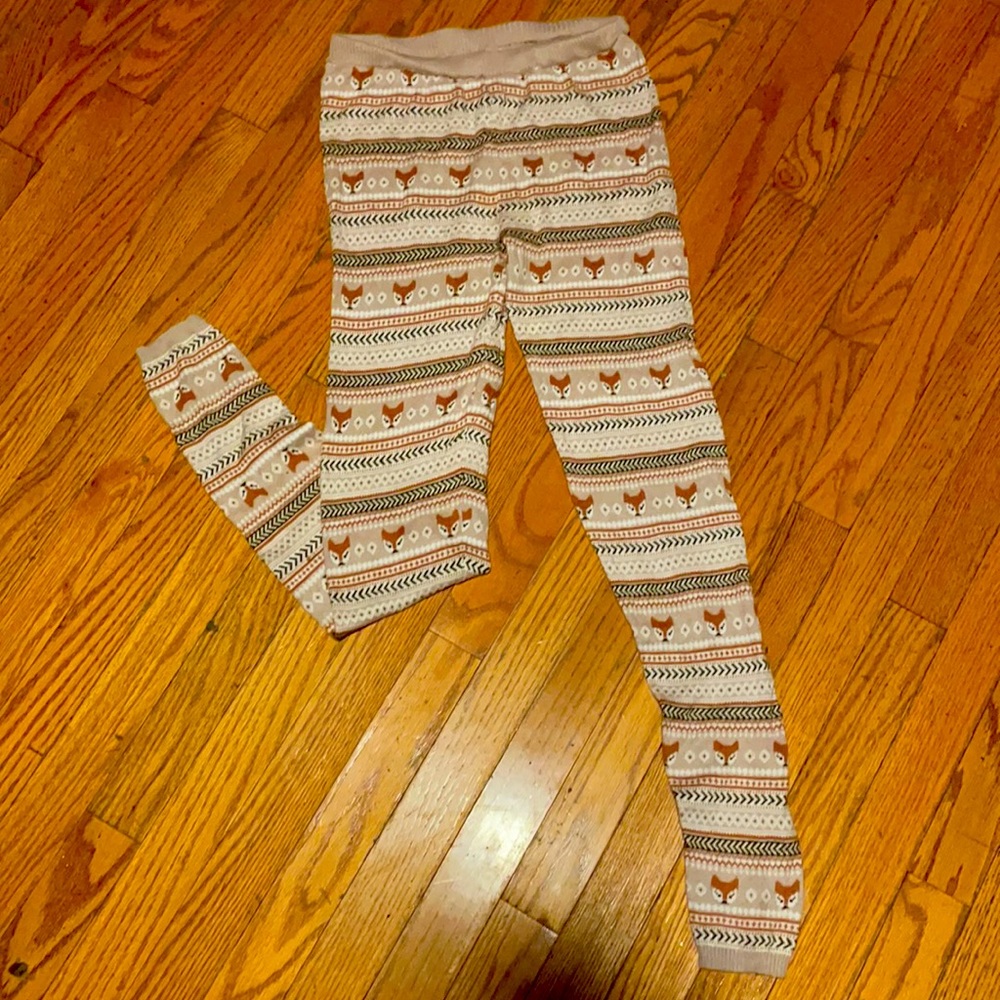 Sweater Leggings with Foxes size medium
